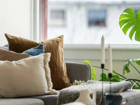 Comfortable counselling room for trauma-informed therapy